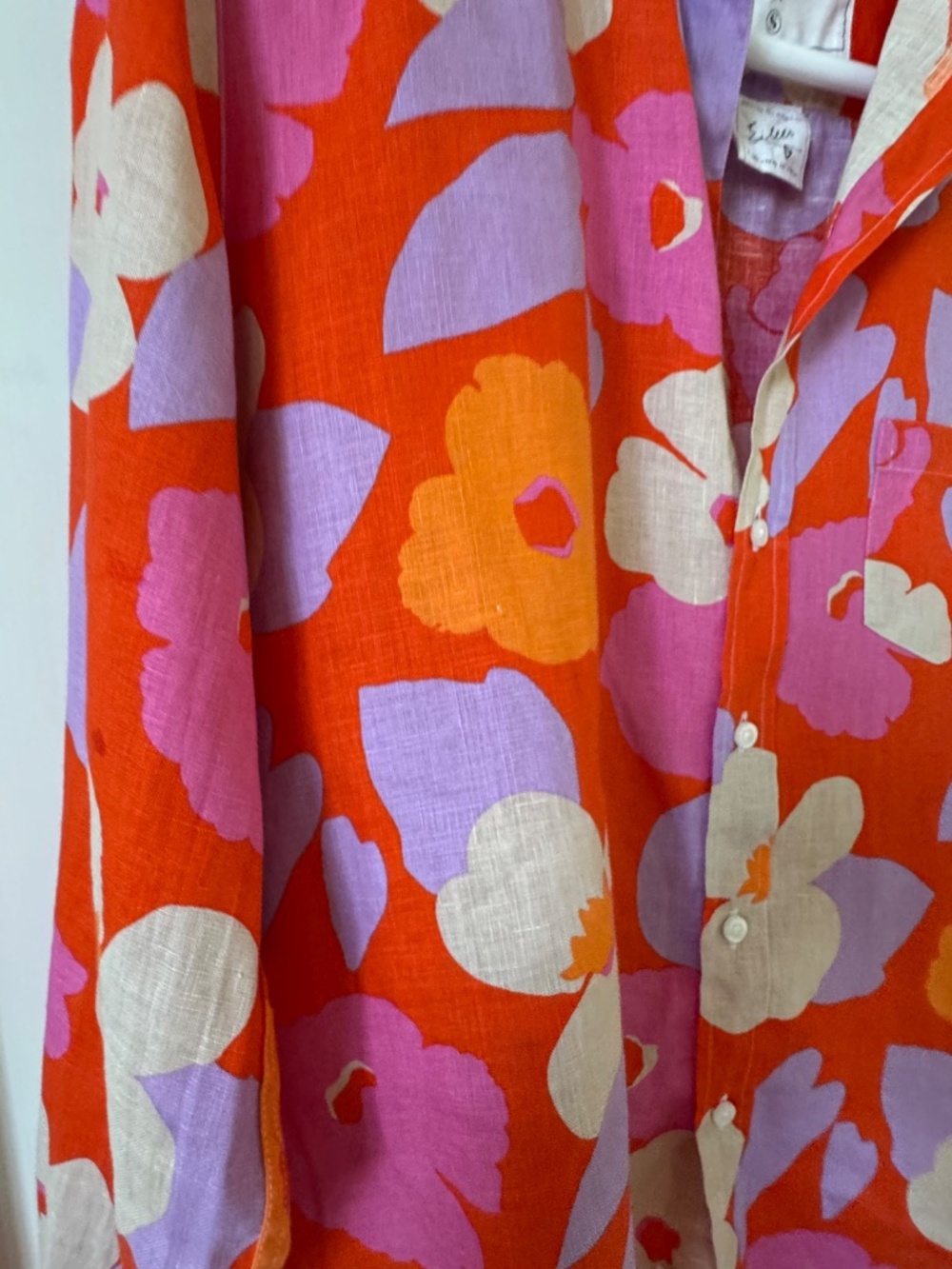 Frank & Eileen Linen Blouse - Picture 12 of 12